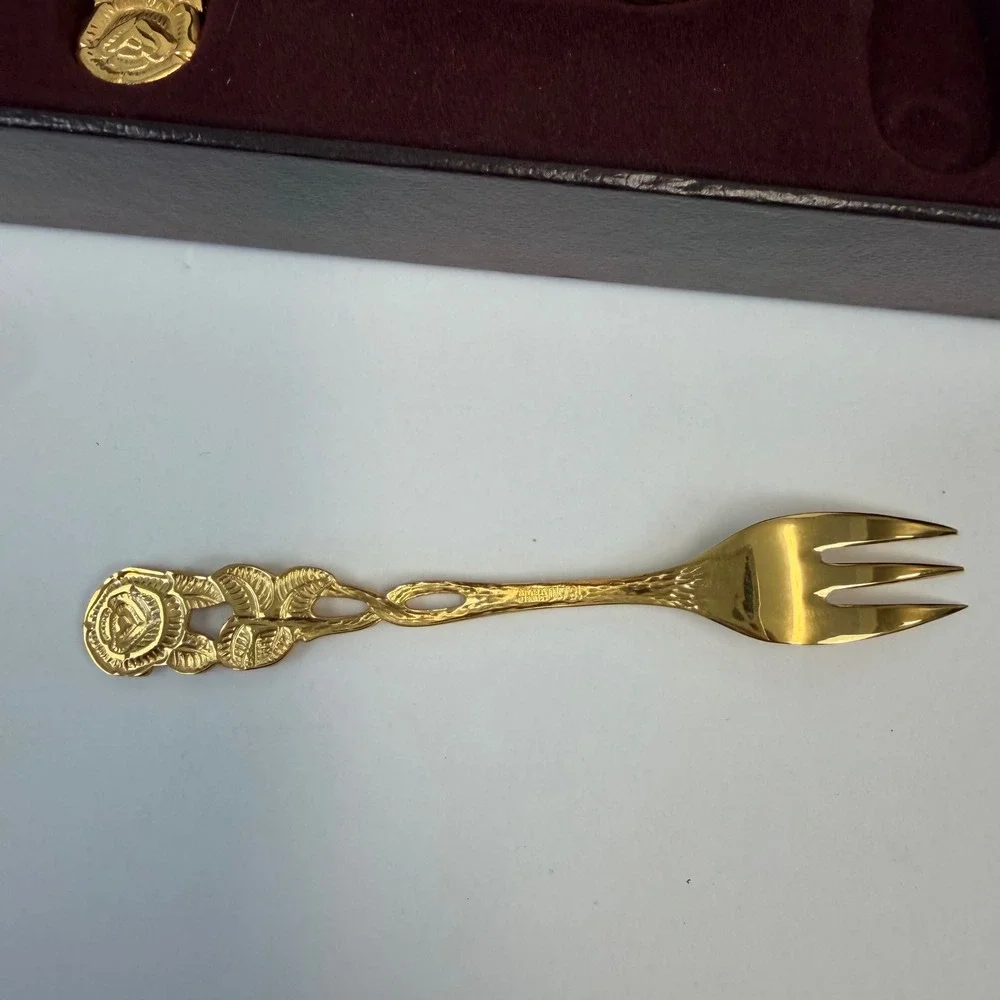 Solingen 23/24K Gold Plated Hostess Flatware Set 28pc Rose Pattern West Germany
